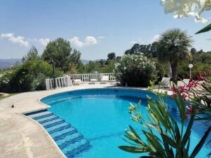 Bed and Breakfast in Ontinyent, Valencia. Slapen bij Nederlanders en Vlamingen in het buitenland.