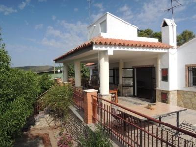 Bed and Breakfast met Nederlandse of Vlaamse eigenaren in Macastre, Valencia, Spanje.